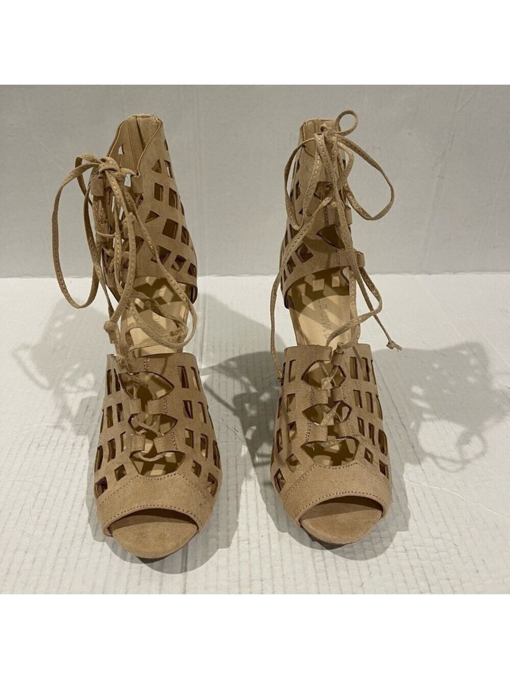 Women’s Wild Diva Faux Suede Beige Strappy Vegan Sandal Heels Size 7.5 US! - Picture 2 of 7